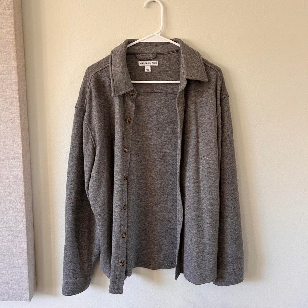 Grey button up cardigan type